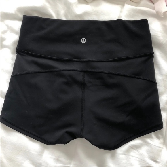 lululemon athletica Pants - Lululemon In Movement 2.5” High Waisted Shorts